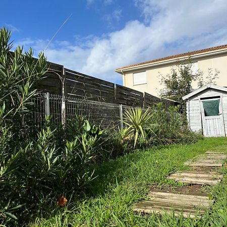 Вилла Maison Diane Arena, Gendarmerie, Rocade Bouliac Экстерьер фото